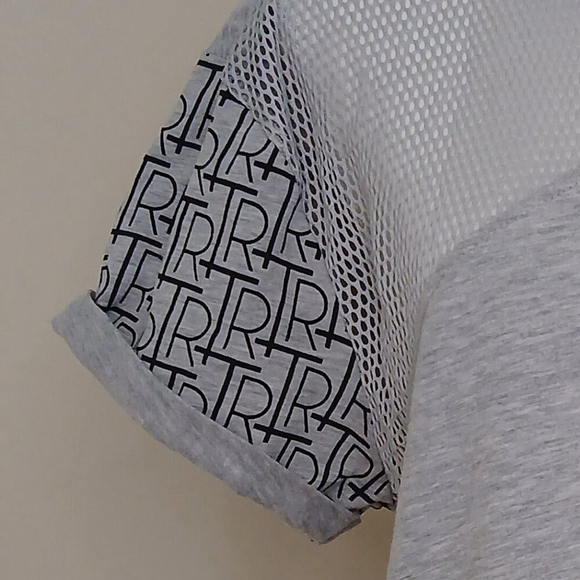 Y2K Vintage True Religion T-shirt With Mesh Panels Gray Size Medium - Picture 5 of 6